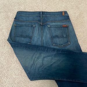 7 For All Mankind Austyn Relaxed Fit Luxe Performance Jean. 33 waist. 30 inseam